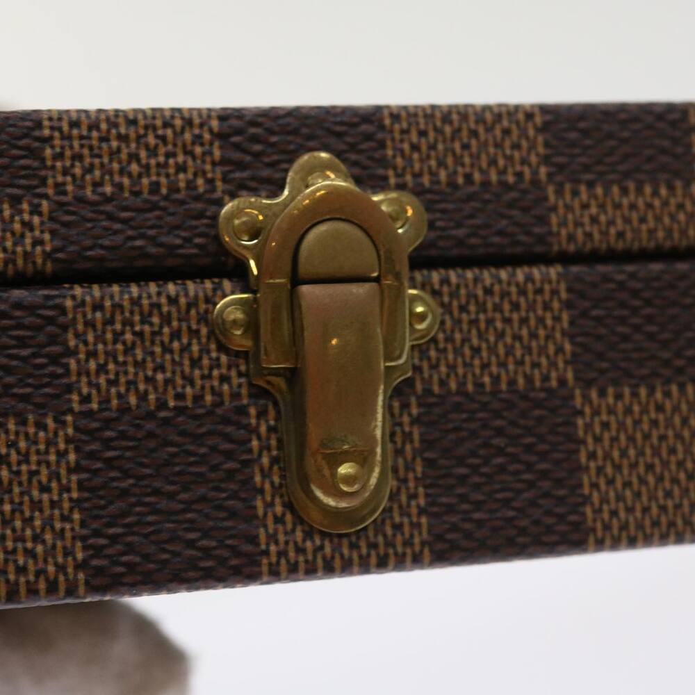 LOUIS VUITTON Damier Ebene Watch Case Trunk - Picture 8 of 16